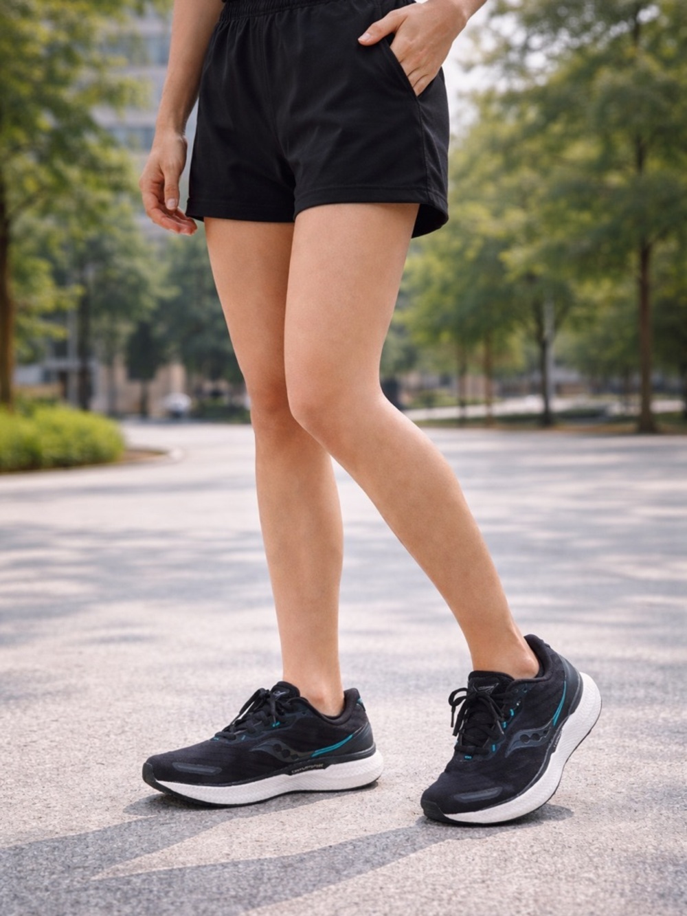 Saucony Triumph Black Running Shoes 9W